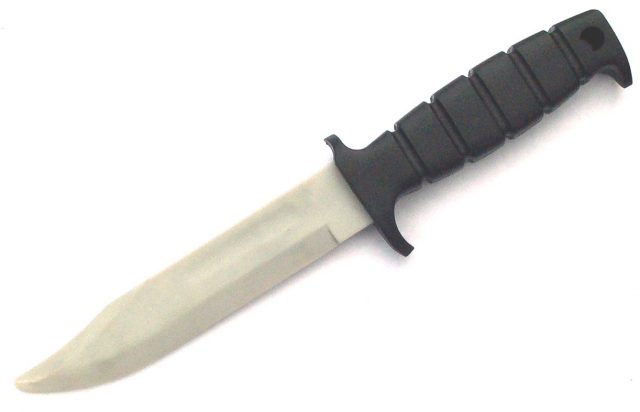 rubberknife2
